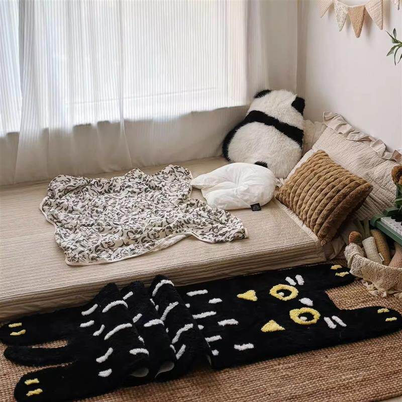 Original lying cat cute style bedroom bedside blanket long strip carpet flocking living room floor mat non-slip thickened blanket