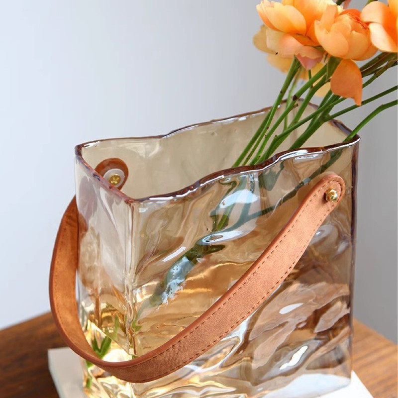 花瓶塑料花瓶ins风高颜值郁金香轻奢透明鲜花水养客厅手提装饰件,淘宝优惠券,粉丝福利购,淘宝优惠卷