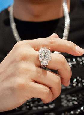 极速Cao Shis new luxury T-sxquare zirconia mens ring coppe