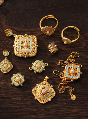 沙金宋韵系列黄金色手链