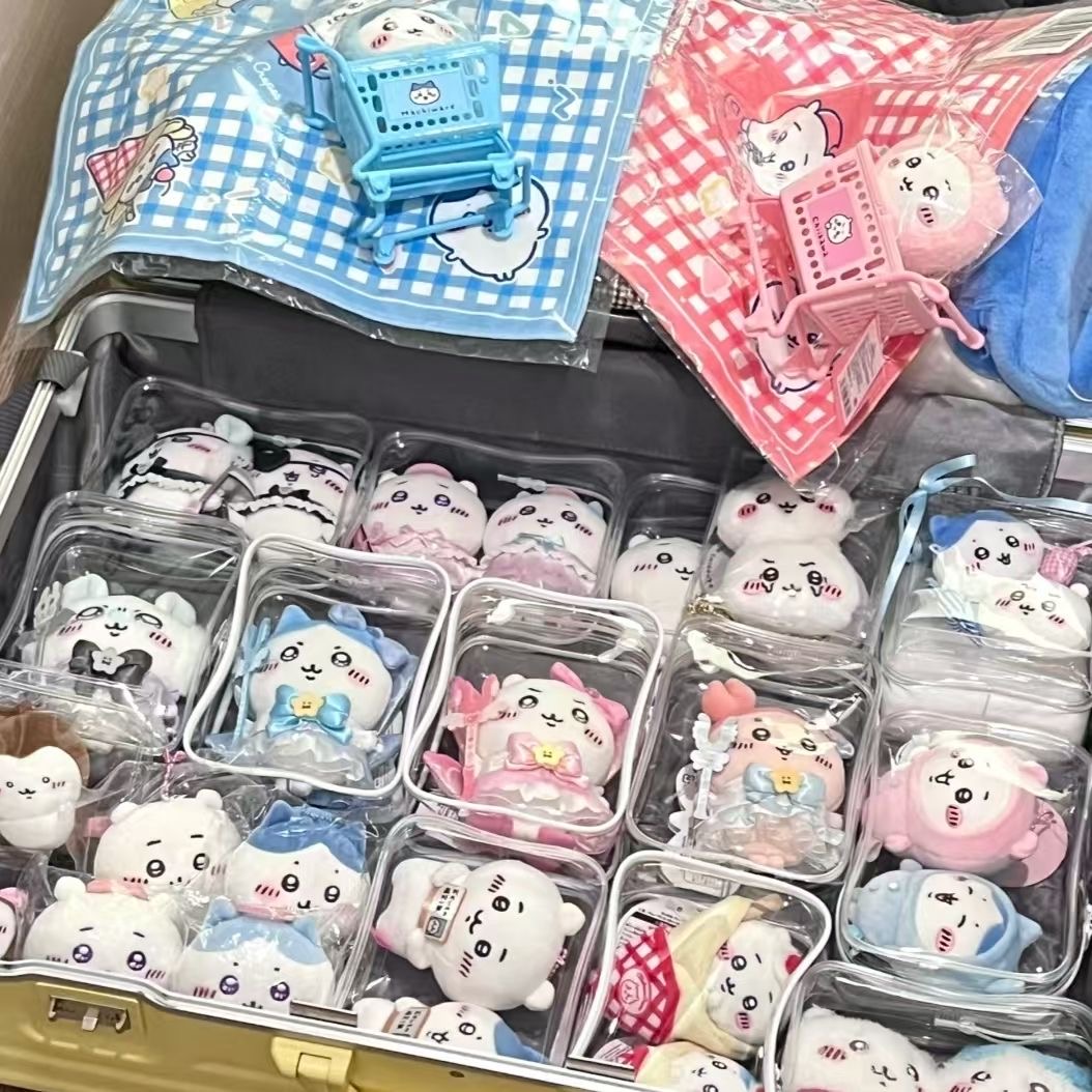 方形透明chiikawa吉伊卡哇小八PVC外出遛娃包10cm棉花娃娃收纳包 - 图1