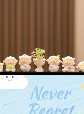 可爱小羊办公室工位显示器装饰摆件家居电脑小摆件桌面迷你小羊新