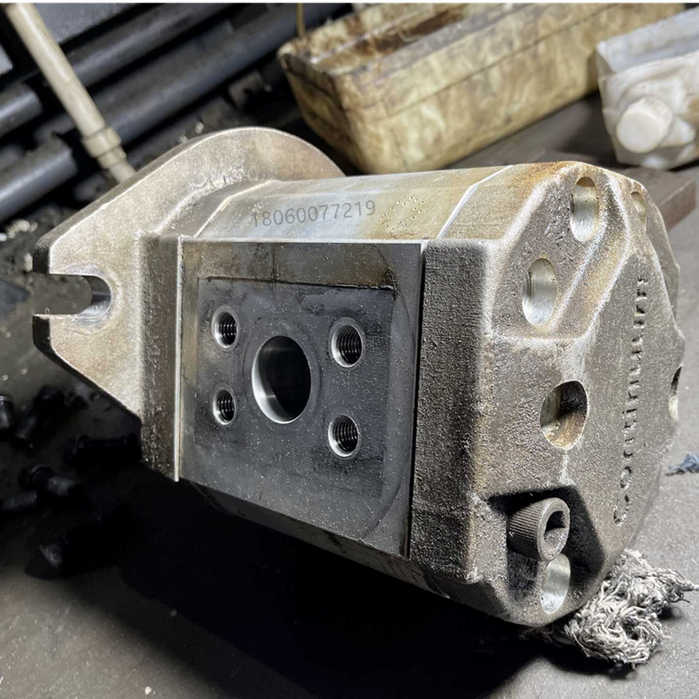 意大利ettima螺杆泵G47V050FSAEBT130DLV G55V075FSAEBT150D - 图1