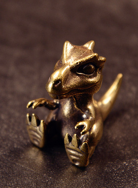 实心恐龙宝宝桌面茶宠办公桌摆件创意恐龙世界模型工艺品黄铜摆件