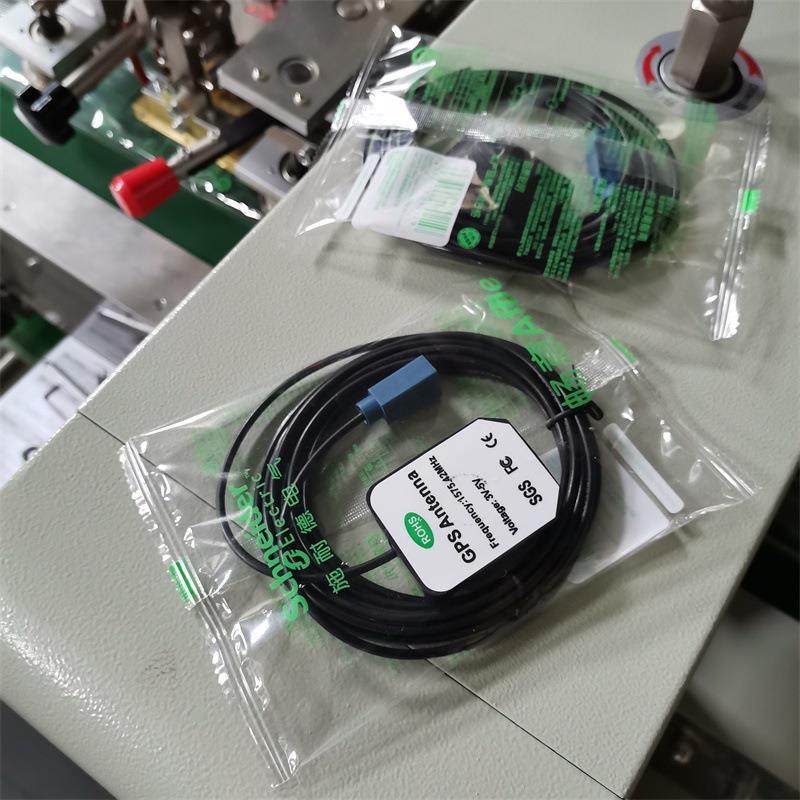 现货三伺服家电源线包装机自动车载mp3高速枕式包装机厂,淘宝优惠券,粉丝福利购,淘宝优惠卷