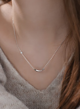 海丽珞思S999银小锦鲤锁骨链