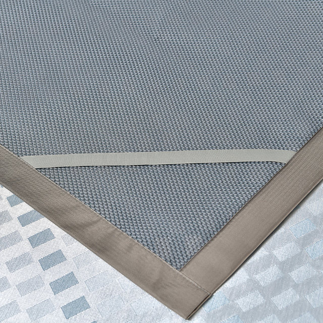 2023 new style cool mattress mattress for winter and summer ice silk mattress machine washable O water washing summer sheet style three pieces