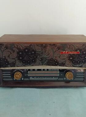 民俗老物件创意橱窗摆件老收音机怀旧老家俱收藏覆古主题饭店摆设