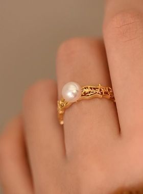 2025新款日系复古镀金珍珠贝母调节数字轻奢女士潮流个性戒指