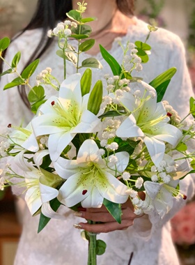 小清醒白色百合花仿真花尤加利叶