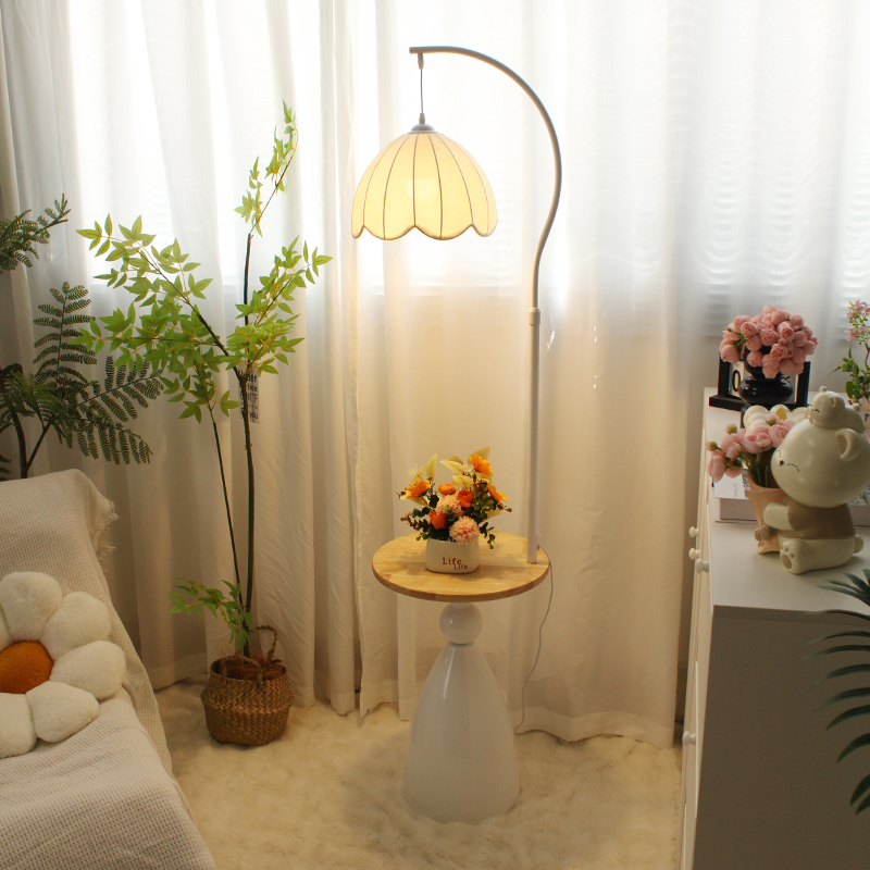 法式奶油茶几落地灯客厅卧室沙发边几中古风置物架床头柜台灯一体 - 图3