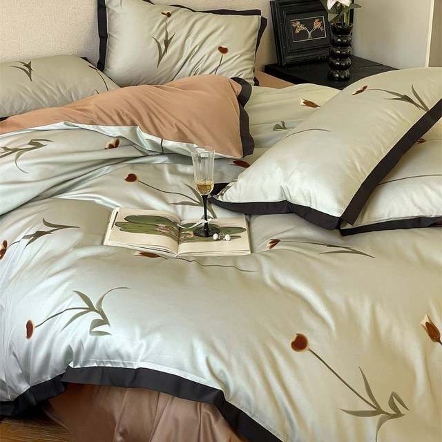 French light luxury style silk cotton four-piece set ice silk cool bed sheets and quilt cover spring and summer naked sleeping bedding products