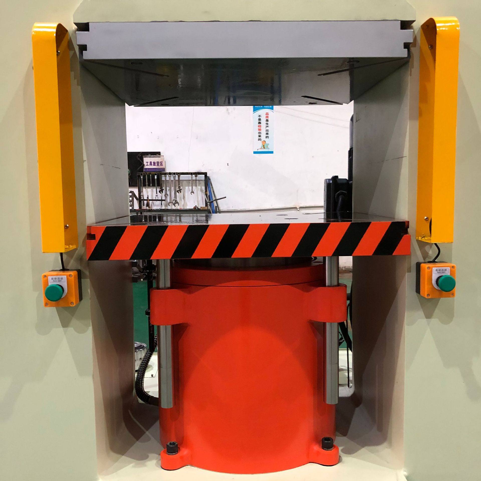 东莞健隆  300吨不锈钢刀叉冲压成型液压机   勺子冲压成型液压机,淘宝优惠券,粉丝福利购,淘宝优惠卷