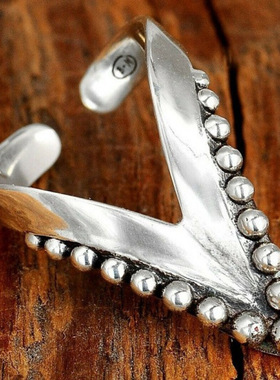 跨境新款欧美复古三角圆点开口合金创意戒指潮流时尚送女友礼品