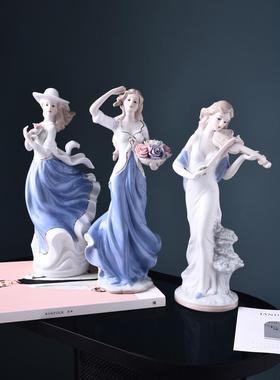 欧式家居装饰品小摆件客厅酒柜电视柜房间陶瓷人物西洋美女工艺品