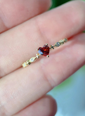 欧美跨境新品时尚简约优甜美爱心红宝石戒指环心形仿镶钻锆石