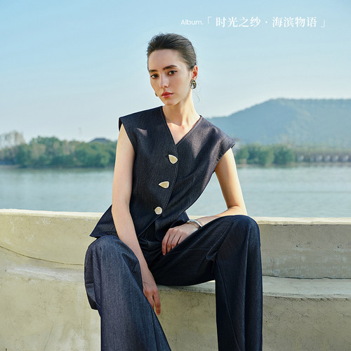 Navigare意大利小帆船修身V领牛仔马甲女26夏季新品显瘦无袖开衫 - 图0