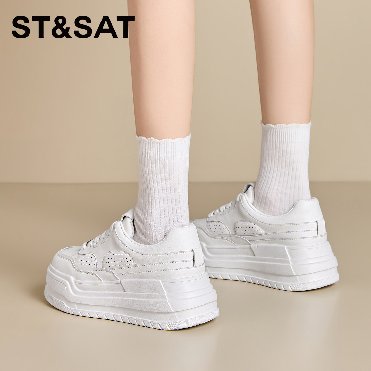 星期六厚底小白鞋女款2026新款春季通勤百搭增高松糕鞋休闲板鞋,淘宝优惠券,粉丝福利购,淘宝优惠卷