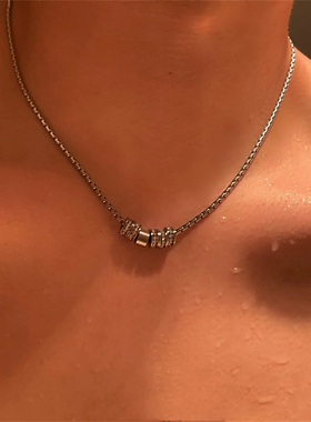 简约钛钢圆环项链男锁骨链女小众高级感银色链条小众设计毛衣链潮