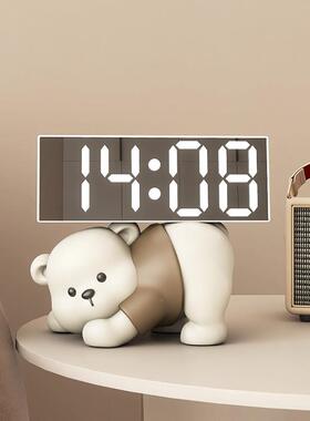 高颜值熊时钟摆件小闹钟创意客厅神器桌面数字电子钟表摆放式台式