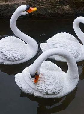 件仿真浮水天鹅摆艺水面装饰流水喷YLF泉景观雕景区房地产美陈塑