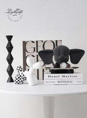 潮流时尚摆件气球狗棋盘格现代简约高级感小众中古风家居装饰摆件