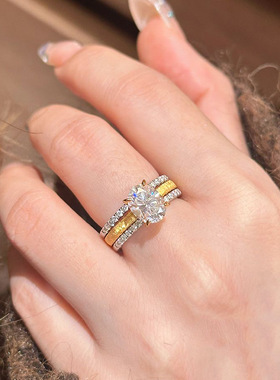 小红书叠戴同款拉丝爆闪鸽子蛋排钻戒指时尚精致二合一拉丝指环女