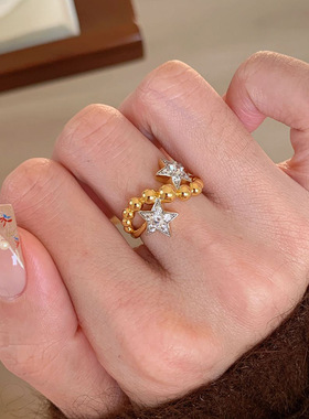 小红书爆款双子星戒指2025新款五角星高级感爆闪点钻小星星指环