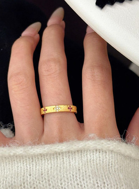 小红书爆款拉丝四叶草闪钻戒指时尚轻奢粉白钻开口指环