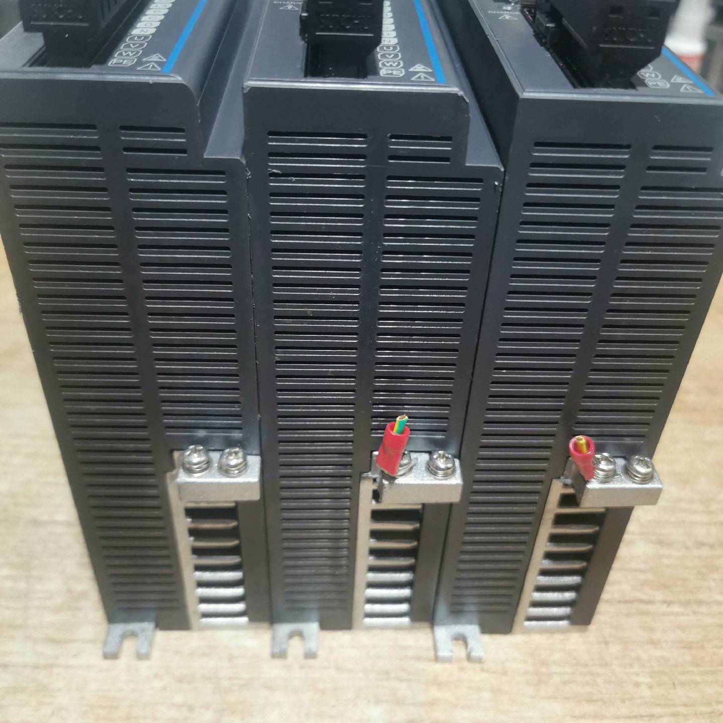 议价伺服驱动器JAND7502-20B，还有一台，实物 - 图0