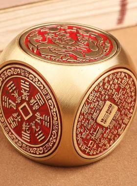 红色黄铜五帝钱纯铜朱砂红六面转钱魔方男手把件桌面摆件指尖陀螺