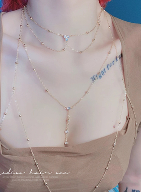 纯欲风亮晶晶后背身体链