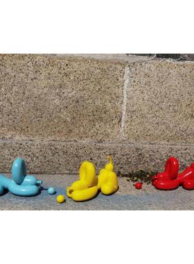 乐乐游戏撒尿气球狗摆件雕塑儿童卡通便便狗拉屎狗电镀狗ins北欧