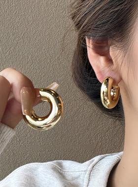 欧美金银独特C型耳钉女高级感小众设计耳环简约气质百搭通勤耳饰