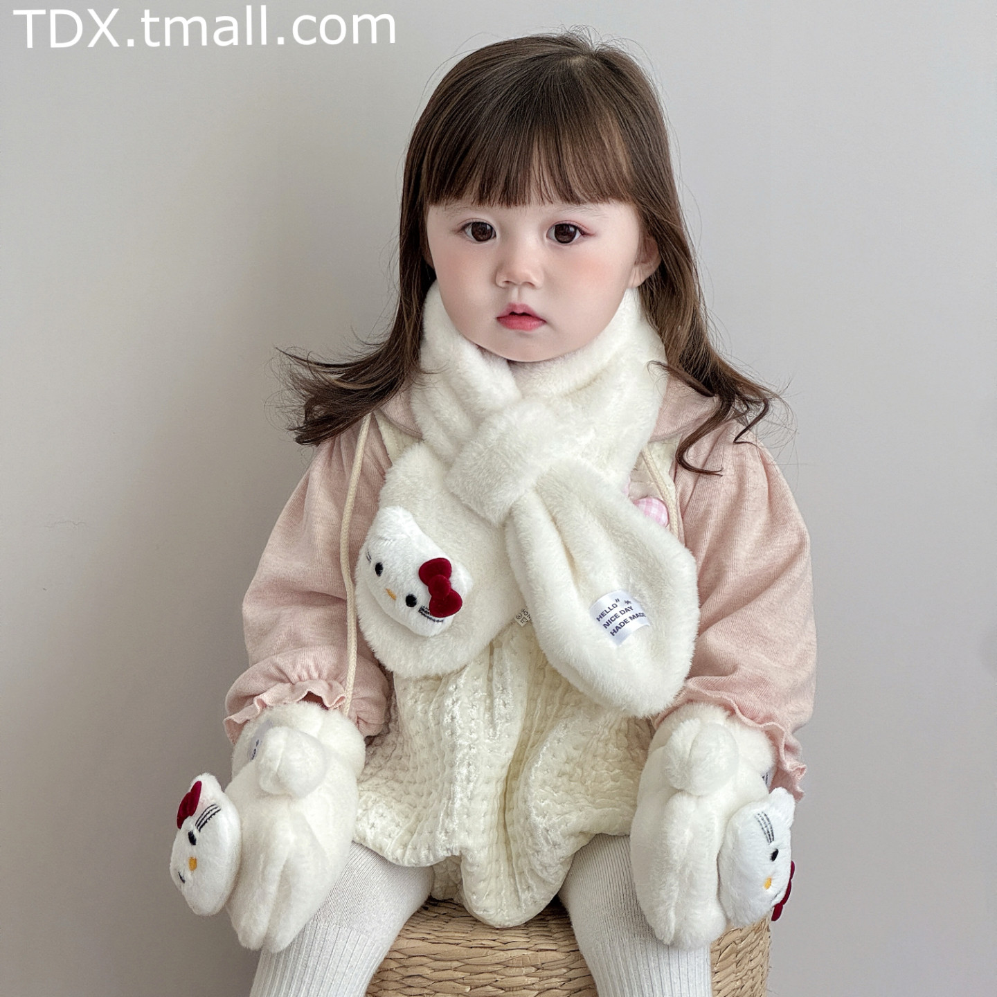 儿童围巾秋冬季可爱小兔子毛绒婴儿保暖围脖户外宝宝手套围巾套装,淘宝优惠券,粉丝福利购,淘宝优惠卷