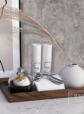 样板房卫浴摆件现代简约软装摆台装饰浴球创意花瓶托盘抽象装饰画