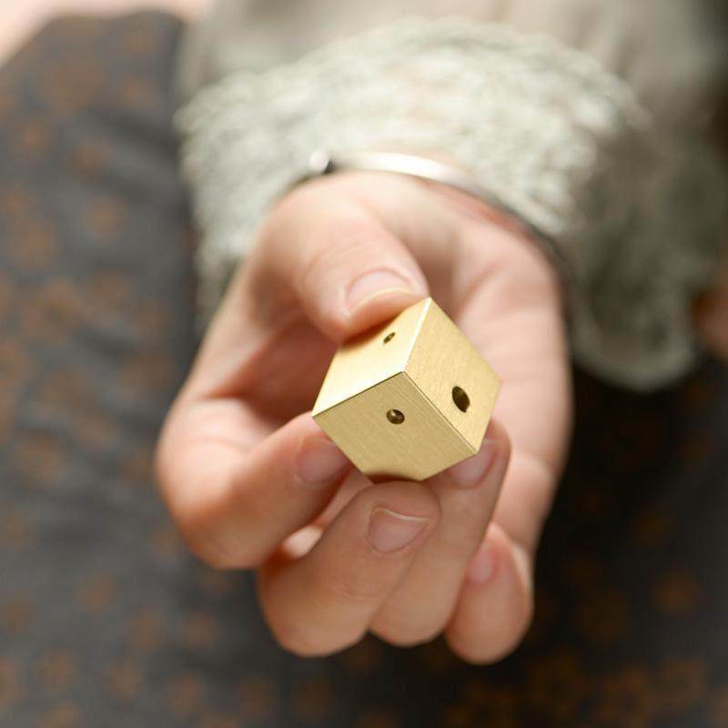 手工打磨黄铜四方实心线 线香香插 极简约现代创意多孔香炉藏香可,淘宝优惠券,粉丝福利购,淘宝优惠卷