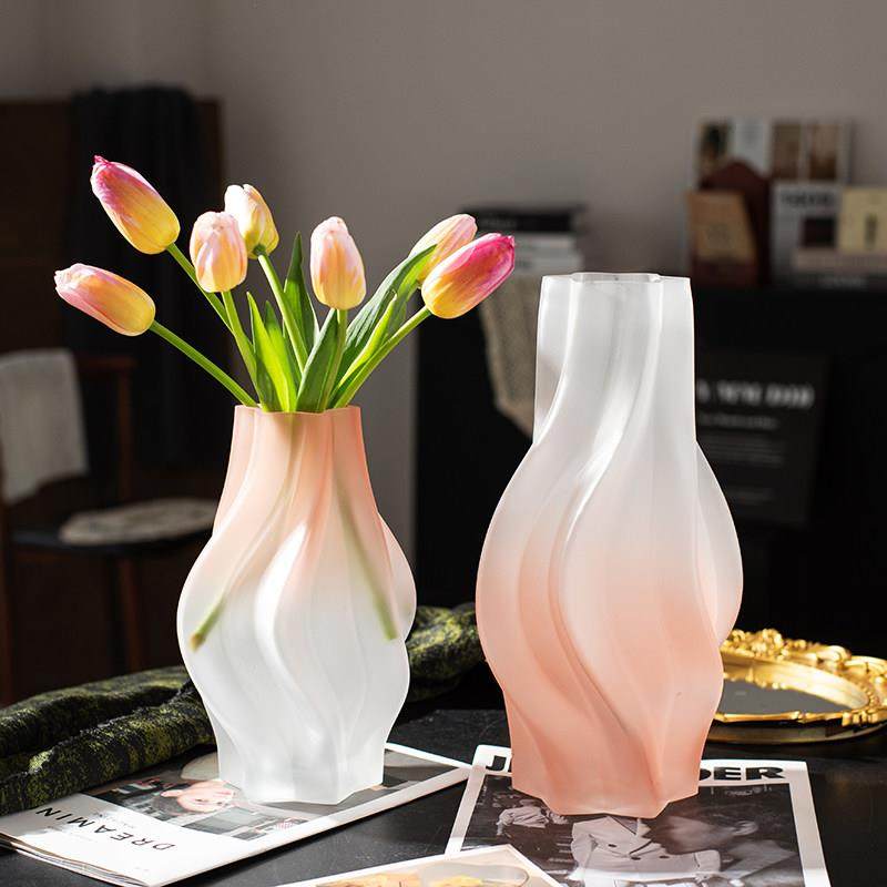 花瓶设计感小众磨砂玻璃粉色扭纹高级感创意客厅餐桌插花艺术摆件,淘宝优惠券,粉丝福利购,淘宝优惠卷