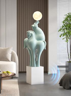 大型立得成功客厅落地式装饰品乔迁礼物电视柜旁边的光高端门厅装