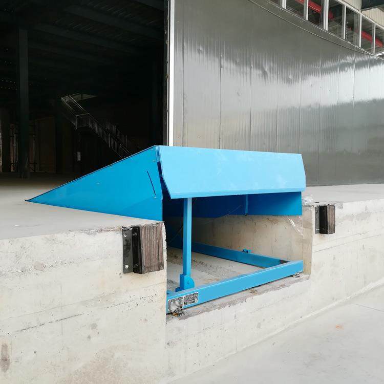 固定登车桥厂家叉车集装箱月台斜坡装卸平台神器固定式登车桥,淘宝优惠券,粉丝福利购,淘宝优惠卷