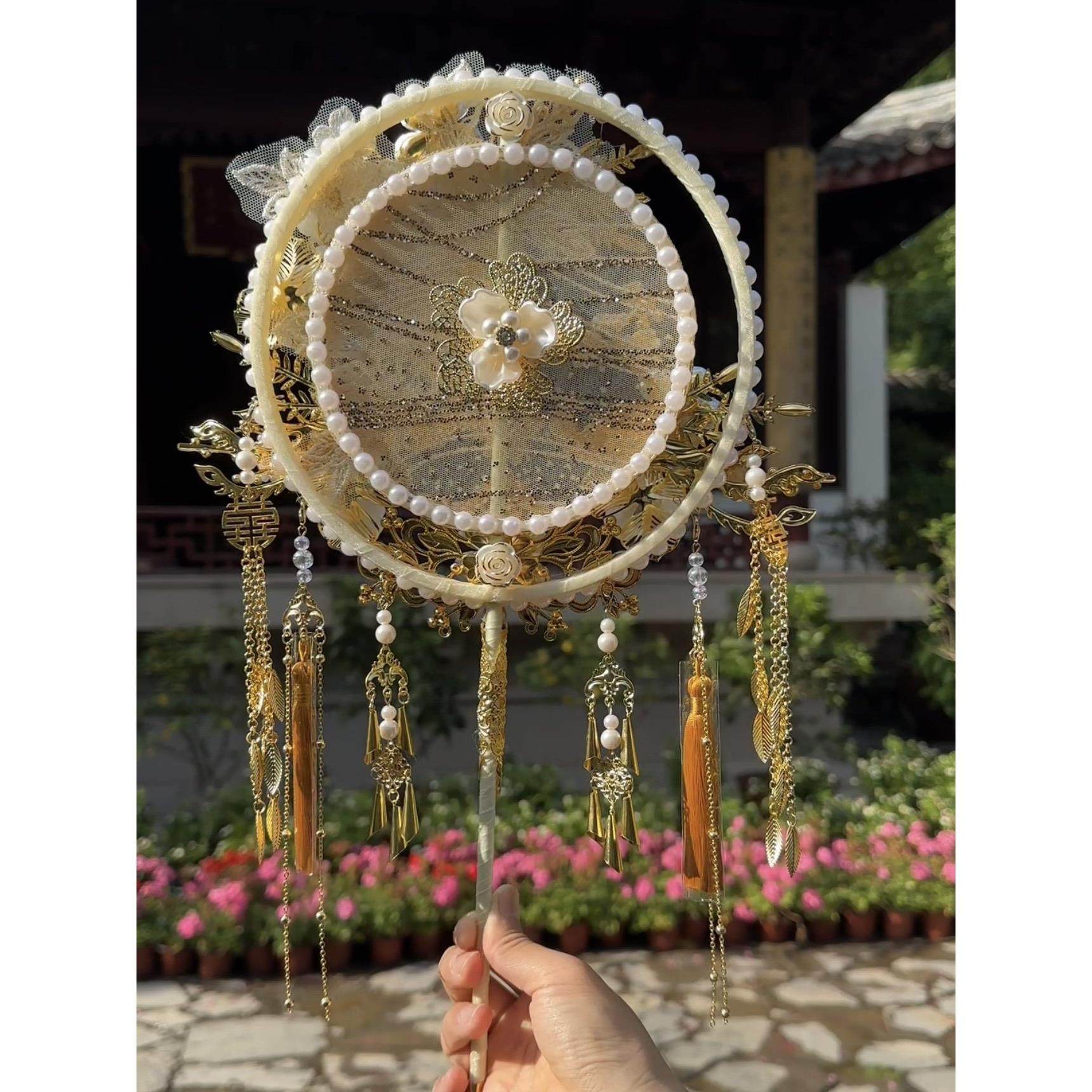 金色团扇新款新娘婚礼遮面扇闺蜜送礼喜扇秀禾服扇子手工diy喜扇,淘宝优惠券,粉丝福利购,淘宝优惠卷