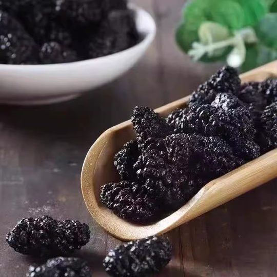 Сушеная черная шелковица, дикие крупные зерна, сырая шелковица, замоченная в воде для чая, специальные новые товары подсорта шелковицы, родом из Синьцзяна, специальные фрукты