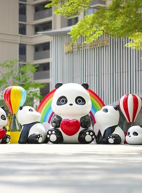 户外打卡拍照玻璃纤维卡通熊猫雕塑商场奶茶店门口草坪装饰小品摆
