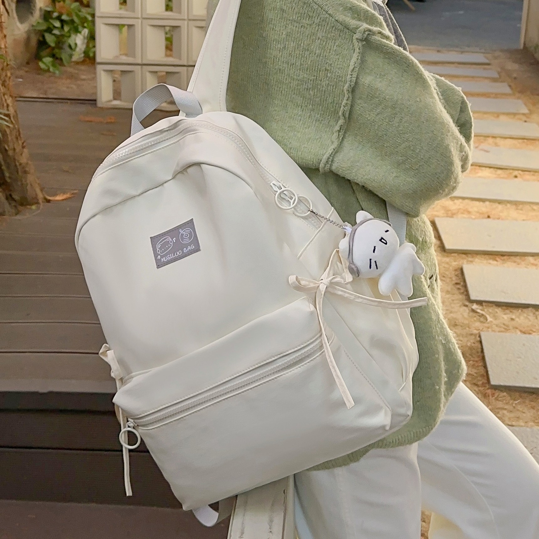 双肩包女旅游轻便高颜值简约韩系纯色百搭通勤学生小背包书包,淘宝优惠券,粉丝福利购,淘宝优惠卷