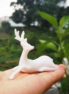 创意陶瓷可爱动物小鹿茶盘笔搁配件盆景桌面装饰一路平安车载摆件