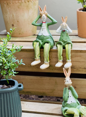 美式兔子吊脚娃娃摆件花园阳台客厅卧室书房田园布置创意卡通装饰