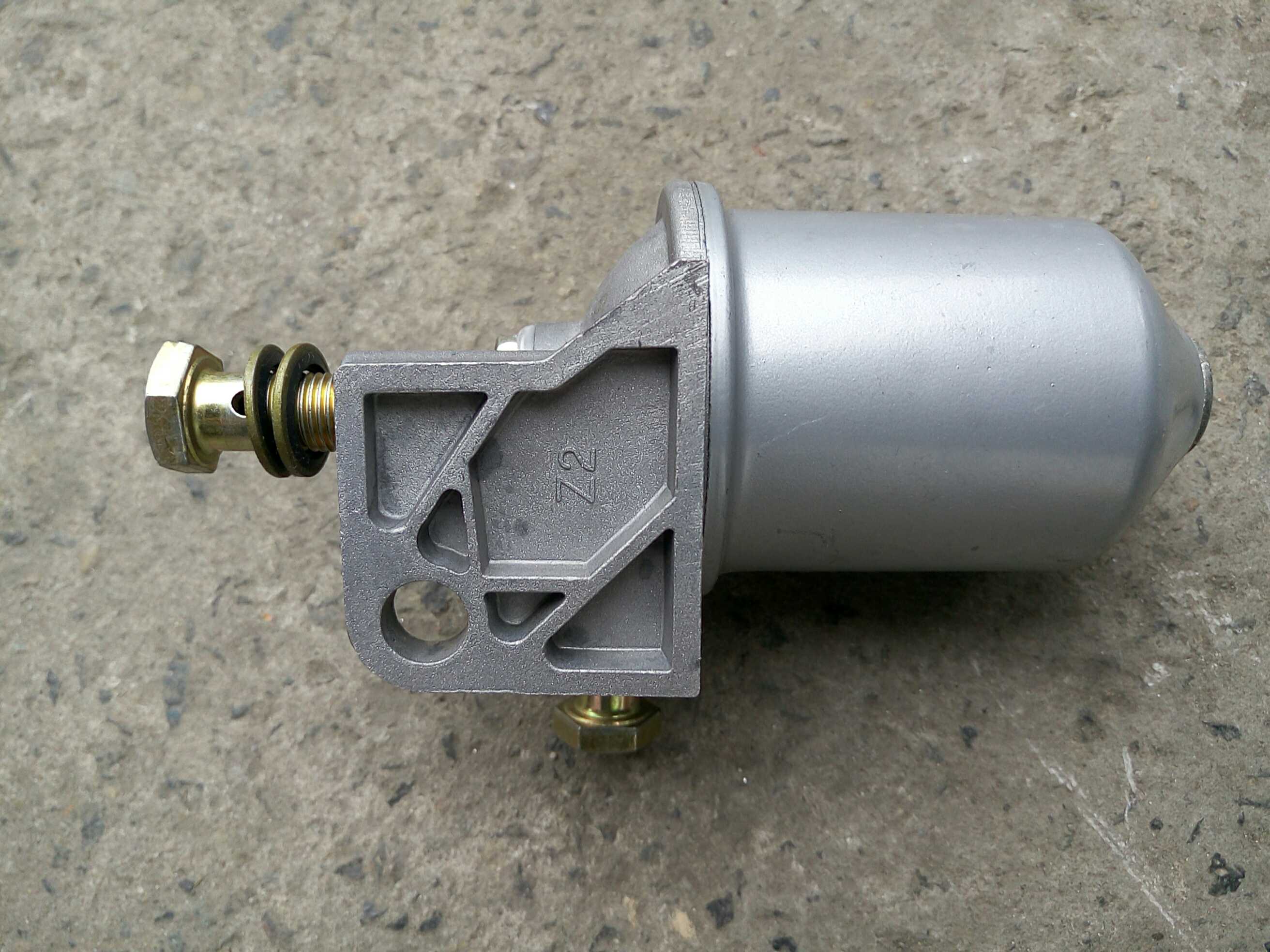 常州常柴常发单缸柴油机原厂配件 通用柴油滤清器 柴滤总成C0506C - 图0