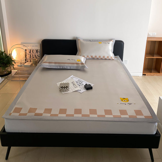 Summer household d washable foldable ice silk mat three-piece set sheet soft bed mat U air conditioning mat 1.5