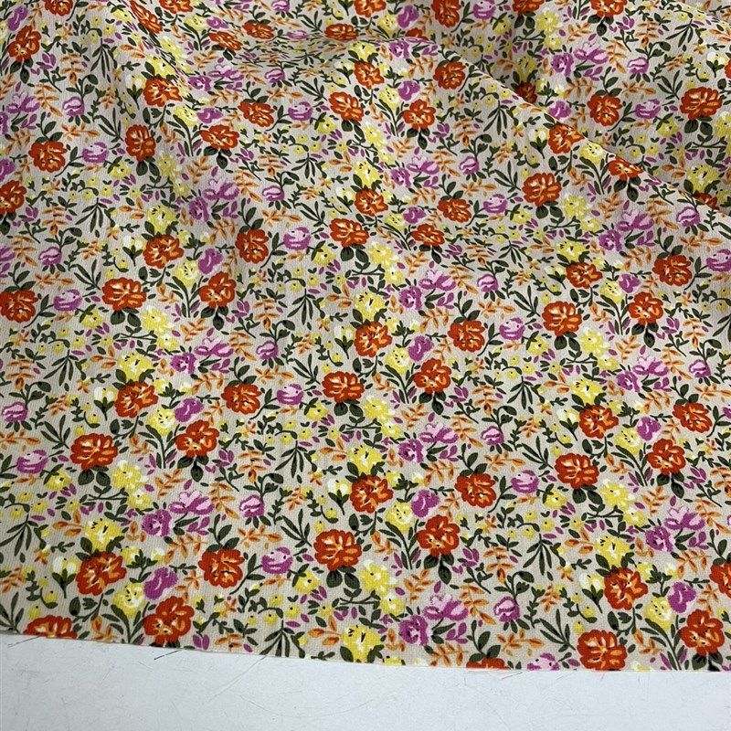 D412米色底小碎花印花雪纺布头 柔软透气垂坠连衣裙上衣旗袍面料,淘宝优惠券,粉丝福利购,淘宝优惠卷