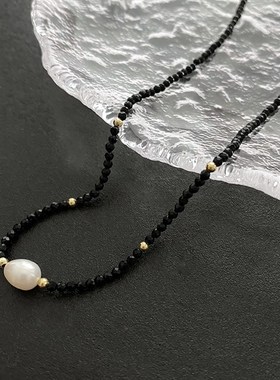 淡水珍珠小众黑色水晶项链女高级设计感锁骨链2023年新款爆款颈链